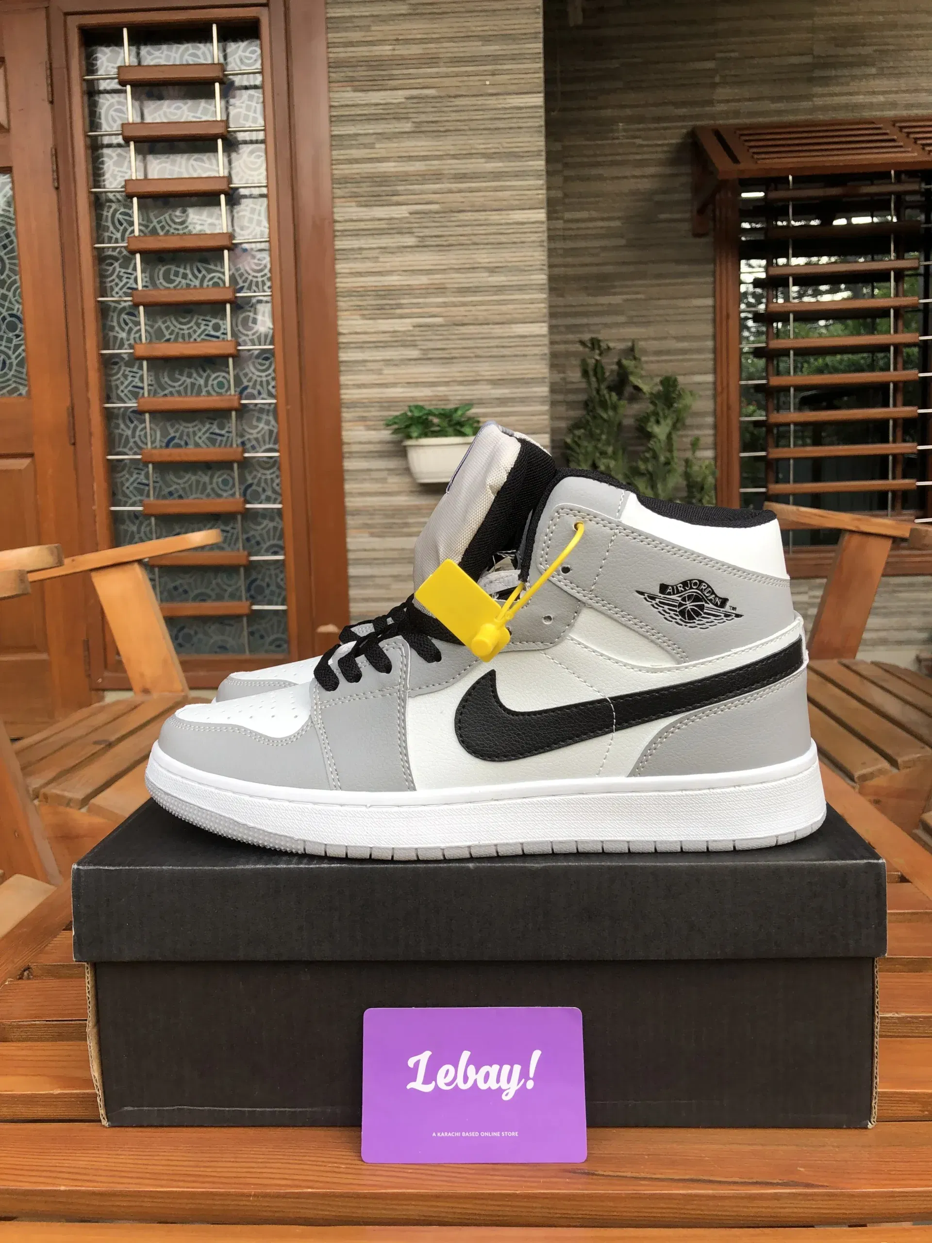 Air Jordan 1 Retro High Light Smoke Grey Grade 7A Lebaystore